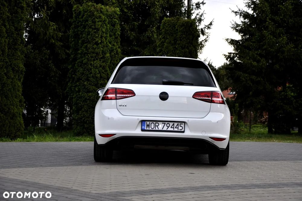 Volkswagen Golf 2.0 TSI BMT GTI - 22