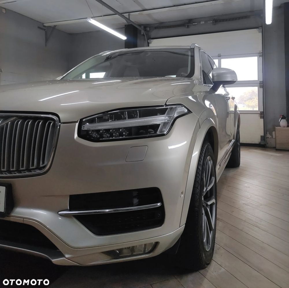 Volvo XC 90 D5 AWD Inscription 7os - 7