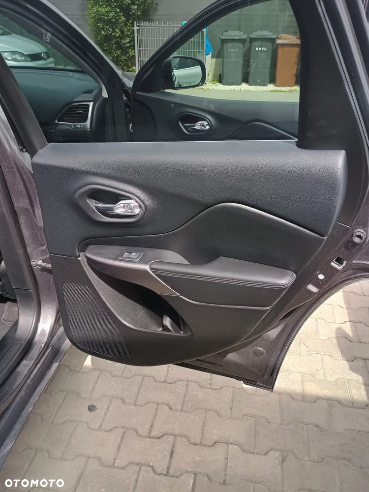 Jeep Cherokee 2.2 MJ II Active Drive I Automatik Limited - 33