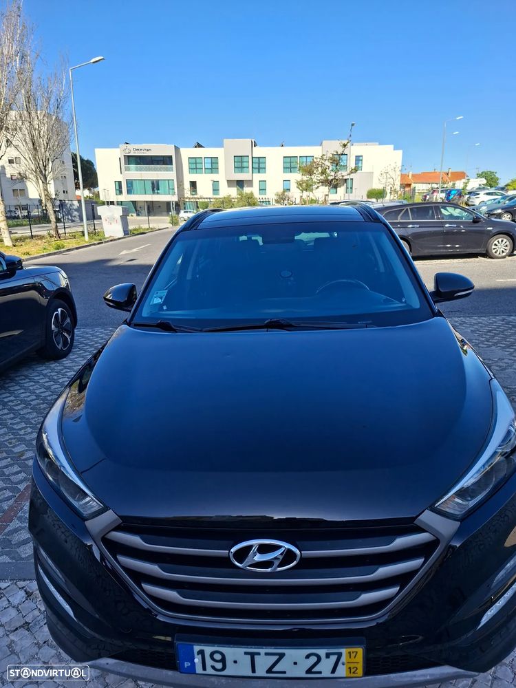 Hyundai Tucson 1.7 CRDi Executive DCT - 2