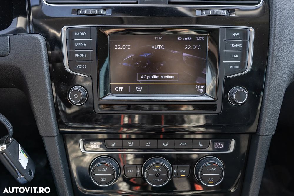 Volkswagen Golf 2.0 TDI BMT Highline - 12