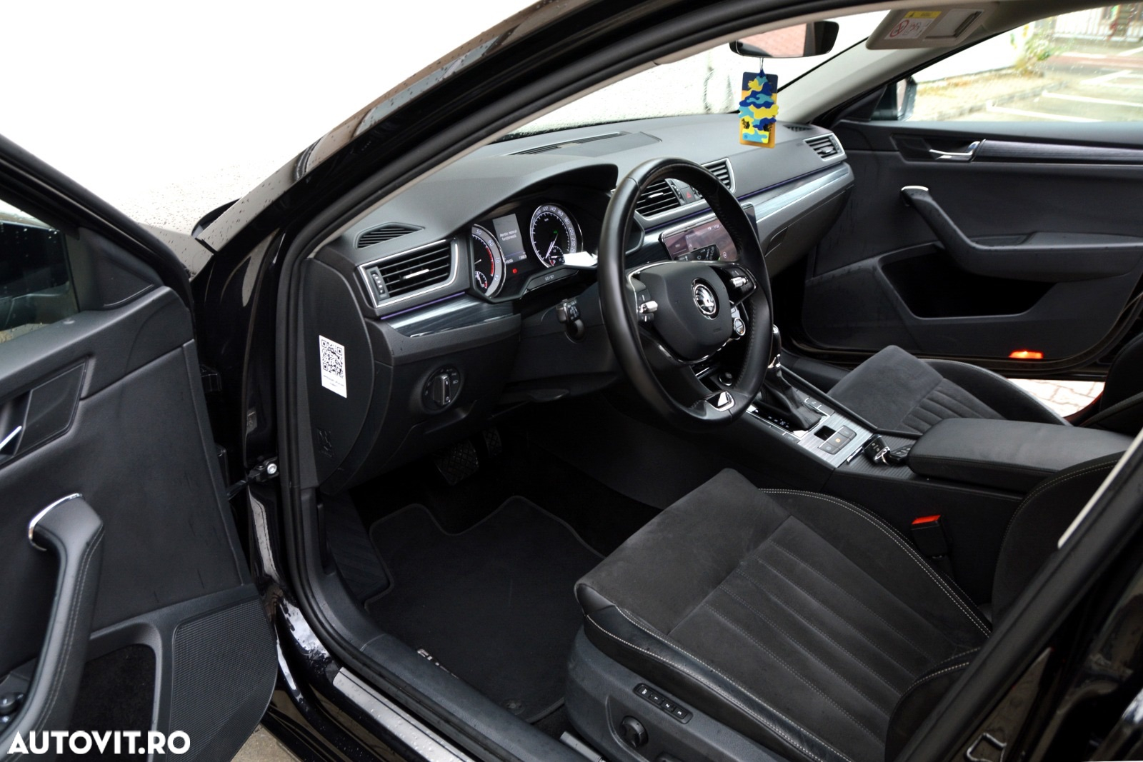Skoda Superb 1.5 TSI ACT DSG Style - 16