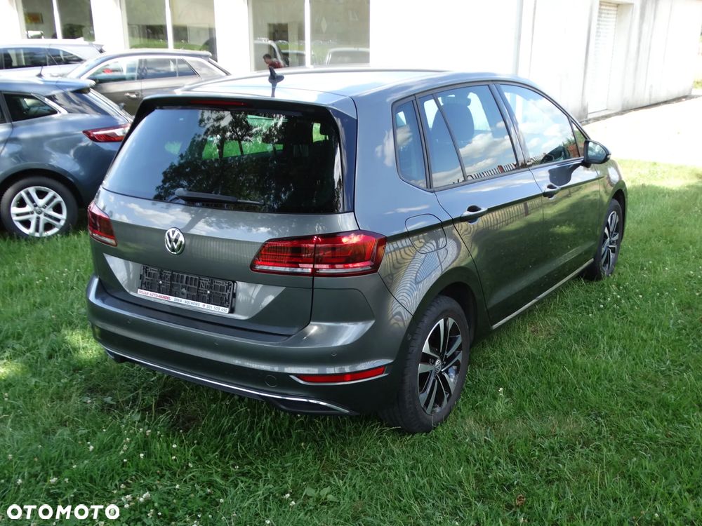 Volkswagen Golf Sportsvan - 7