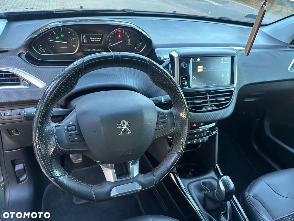 Peugeot 2008 1.6 BlueHDi Allure - 20
