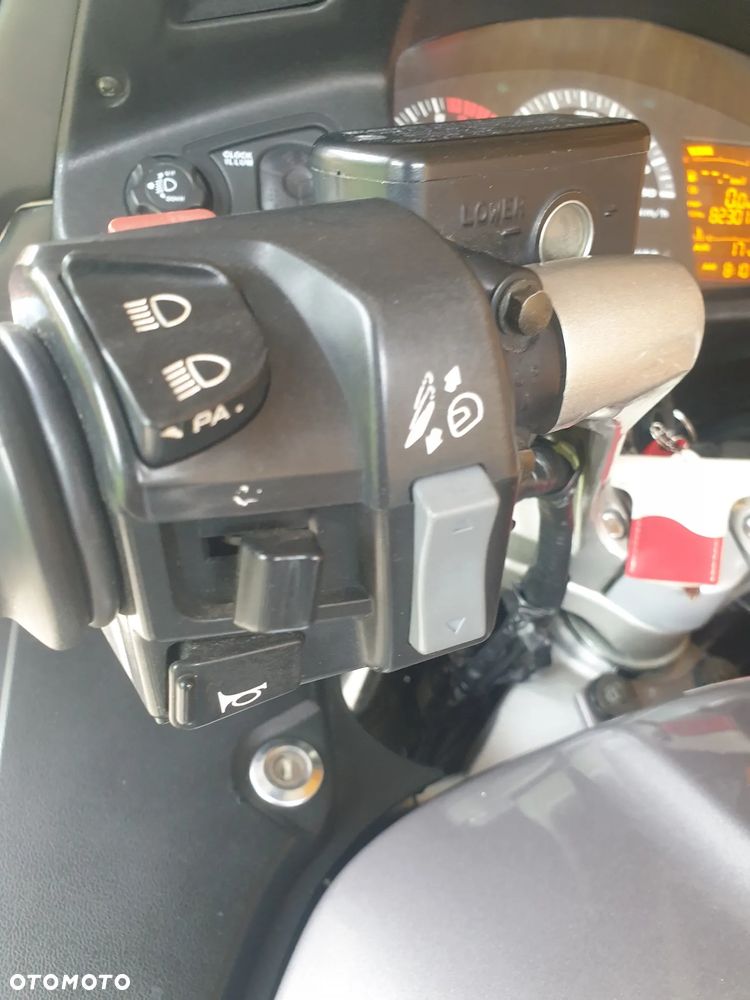 Honda ST - 12