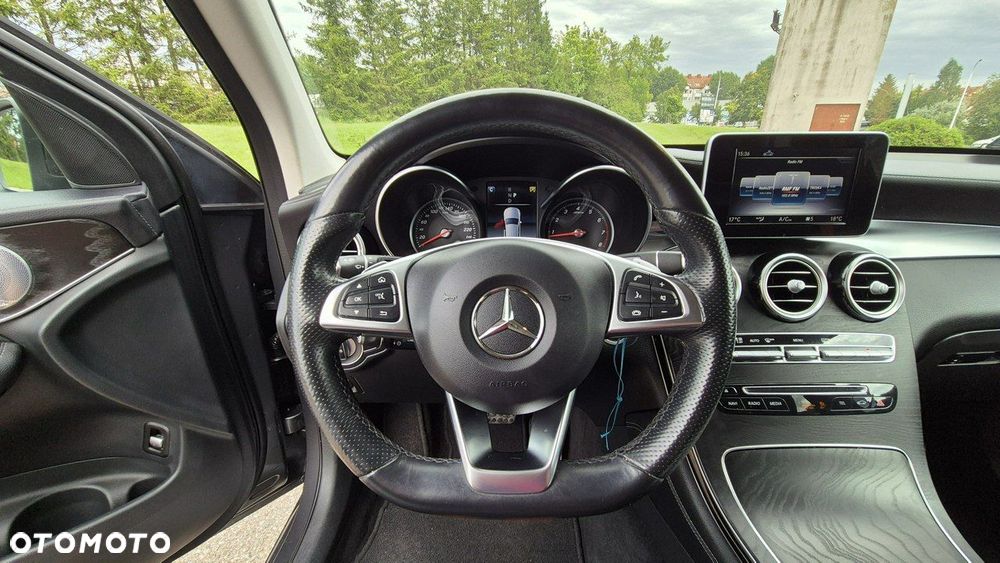 Mercedes-Benz GLC - 22