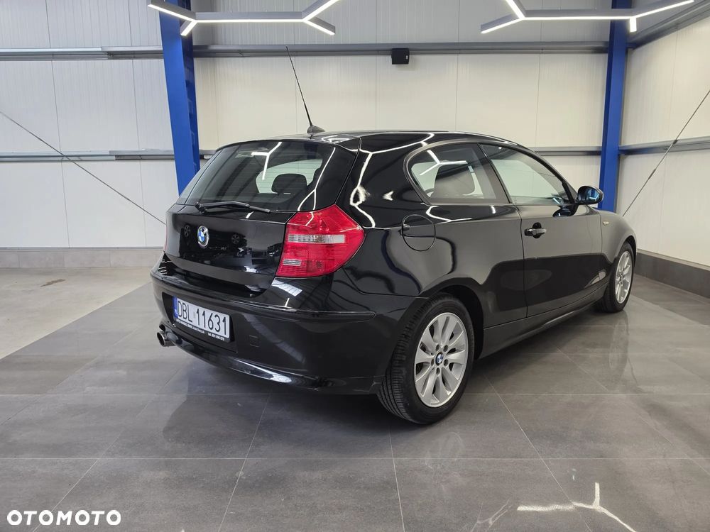 BMW Seria 1 118i - 10