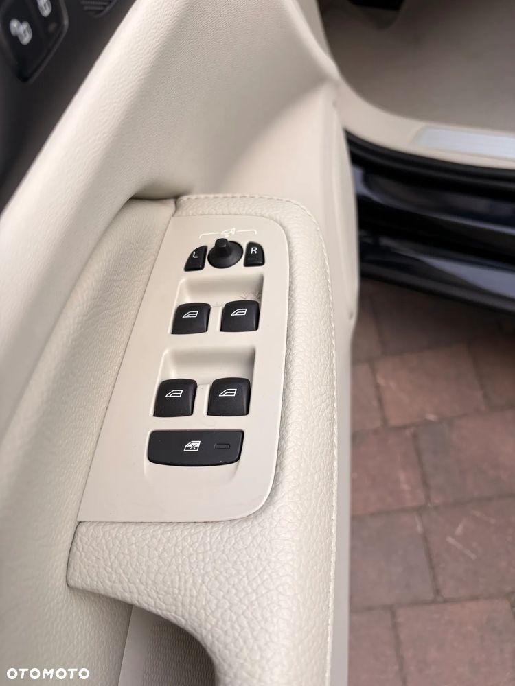 Volvo S60 T4 Inscription - 34
