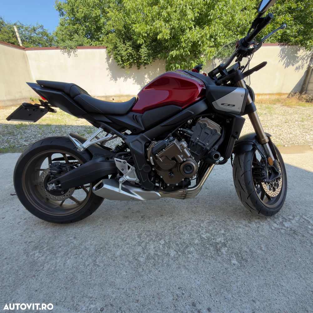Honda CB 650R - 13