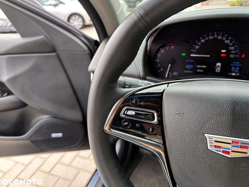 Cadillac ATS - 10