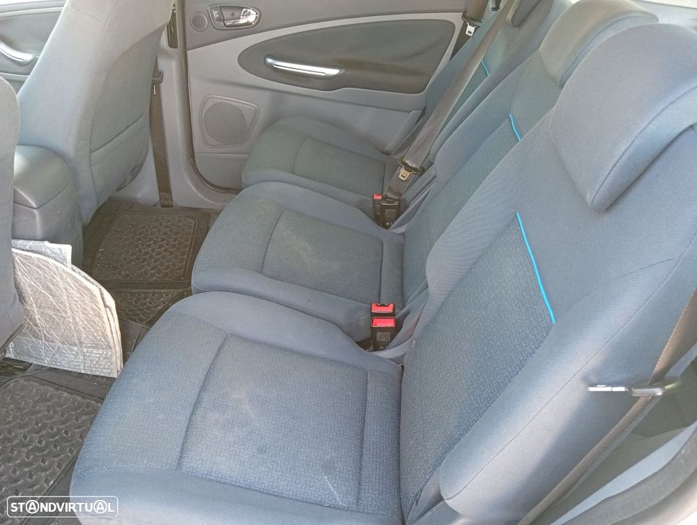 Ford S-Max - 2