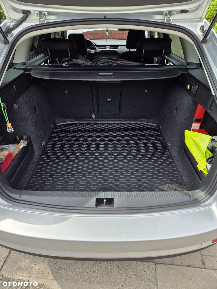 Skoda Octavia 2.0 TDI Style - 4
