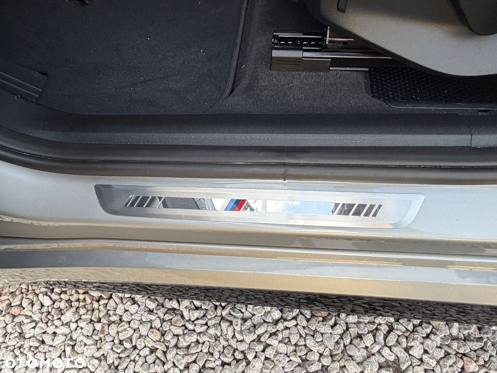 BMW X1 sDrive18i M Sportpaket - 23