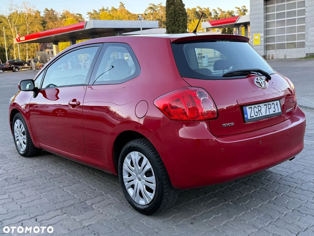 Toyota Auris - 3