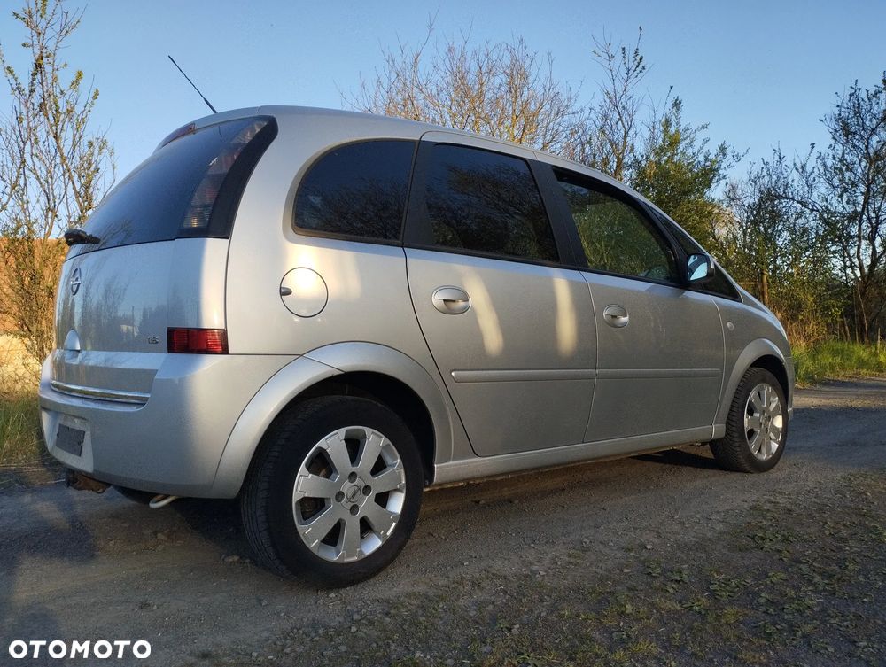 Opel Meriva - 13