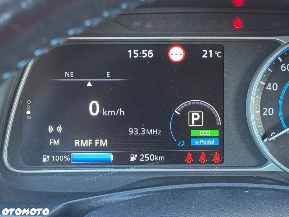 Nissan Leaf 40kWh Tekna - 8