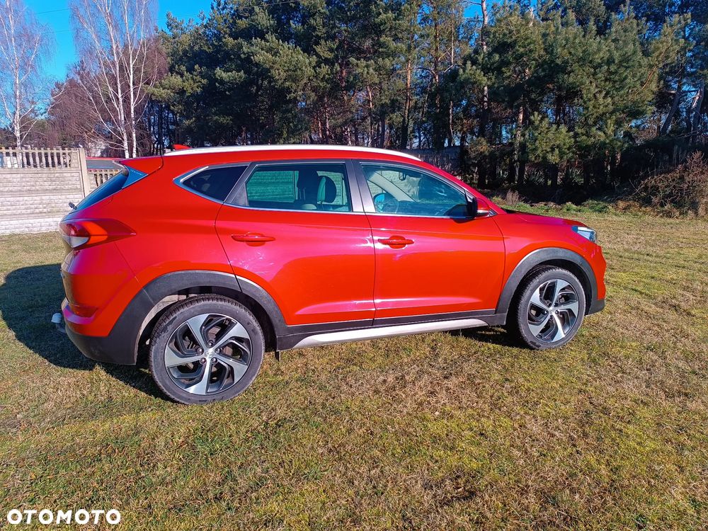 Hyundai Tucson 2.0 CRDi 2WD Trend - 1
