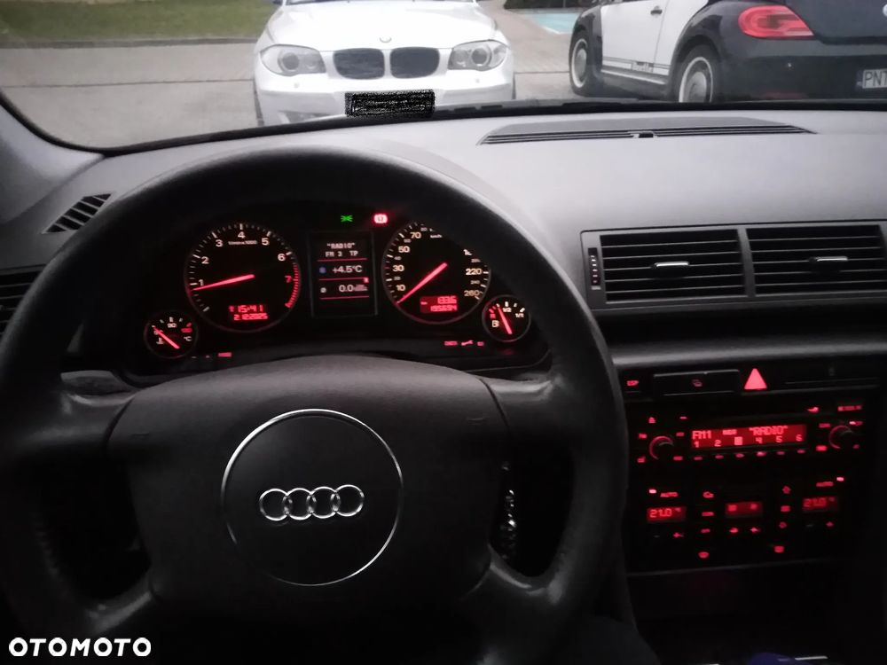 Audi A4 Limousine 2 - 15