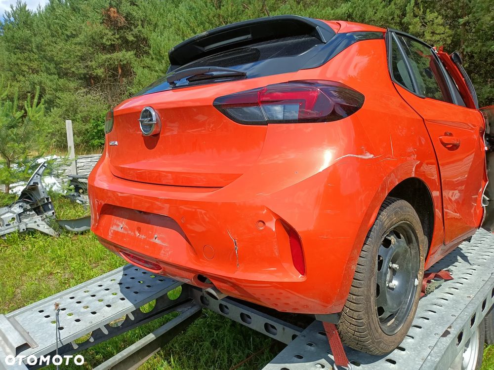 DUPA TYŁ BŁOTNIK LEWY PRAWY TYŁ PAS Z WANNĄ OPEL CORSA F - 6