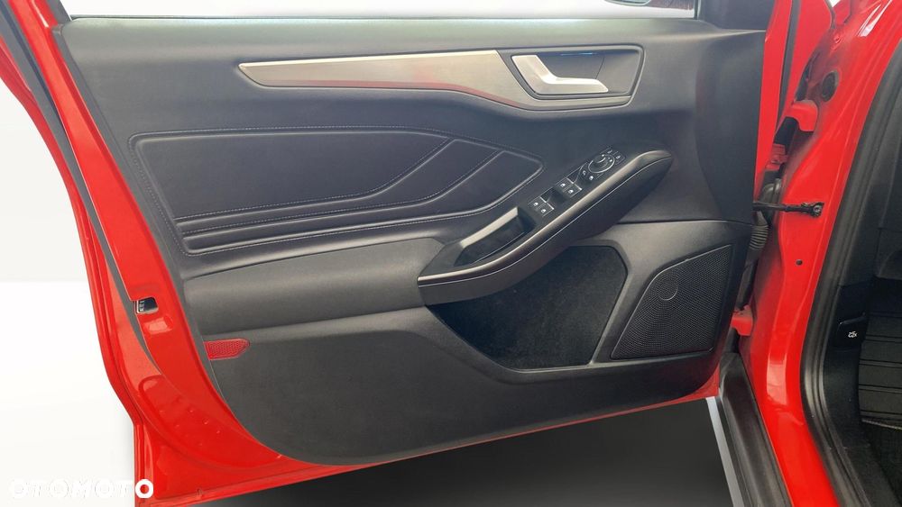 Ford Focus 1.0 EcoBoost mHEV Titanium X - 14