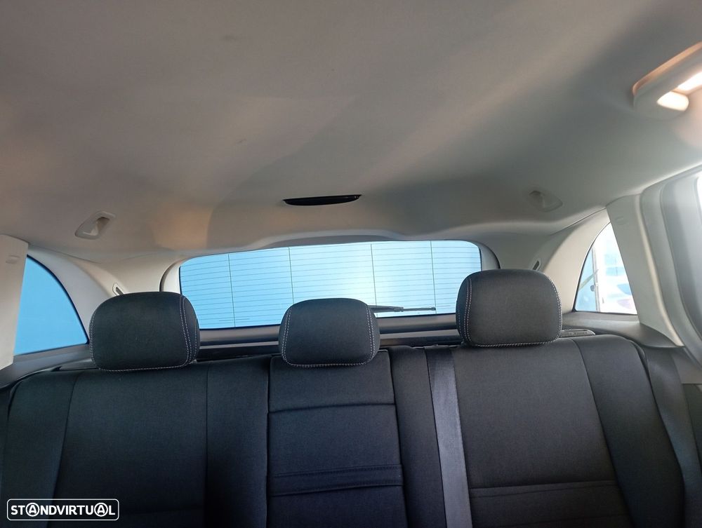 Mercedes-Benz C 200 d Avantgarde Aut. - 25