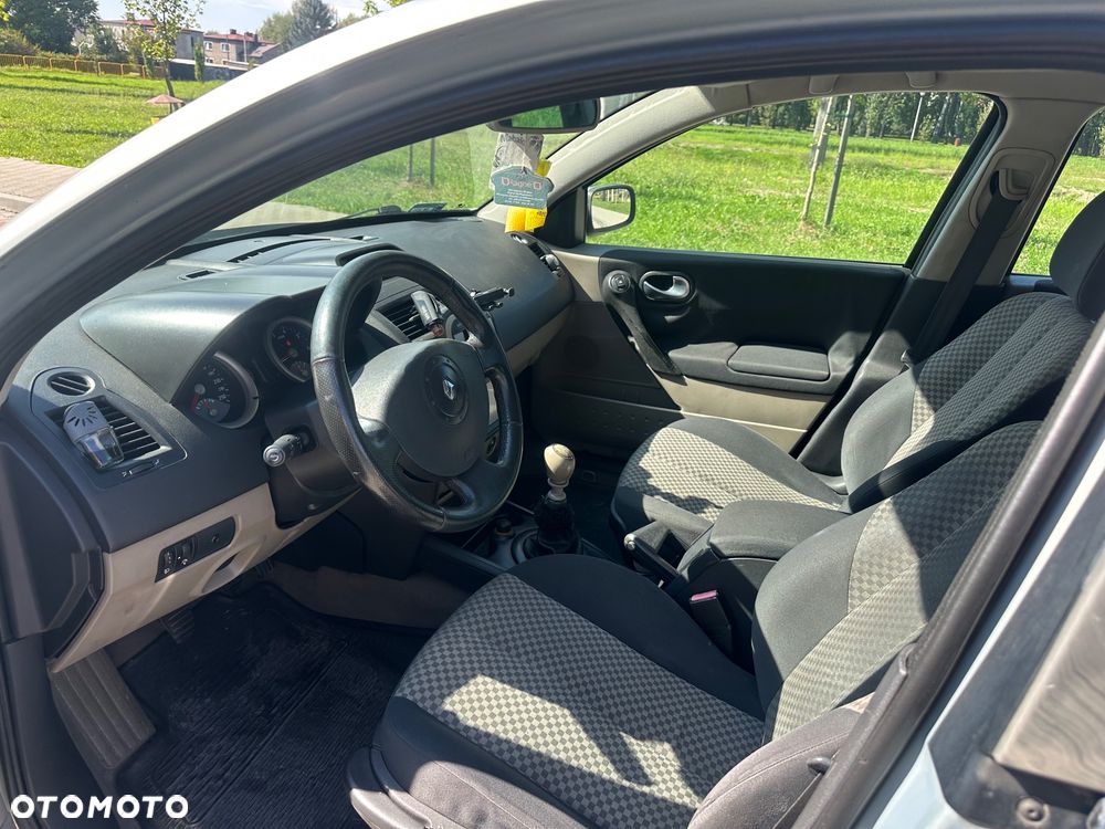 Renault Megane - 16