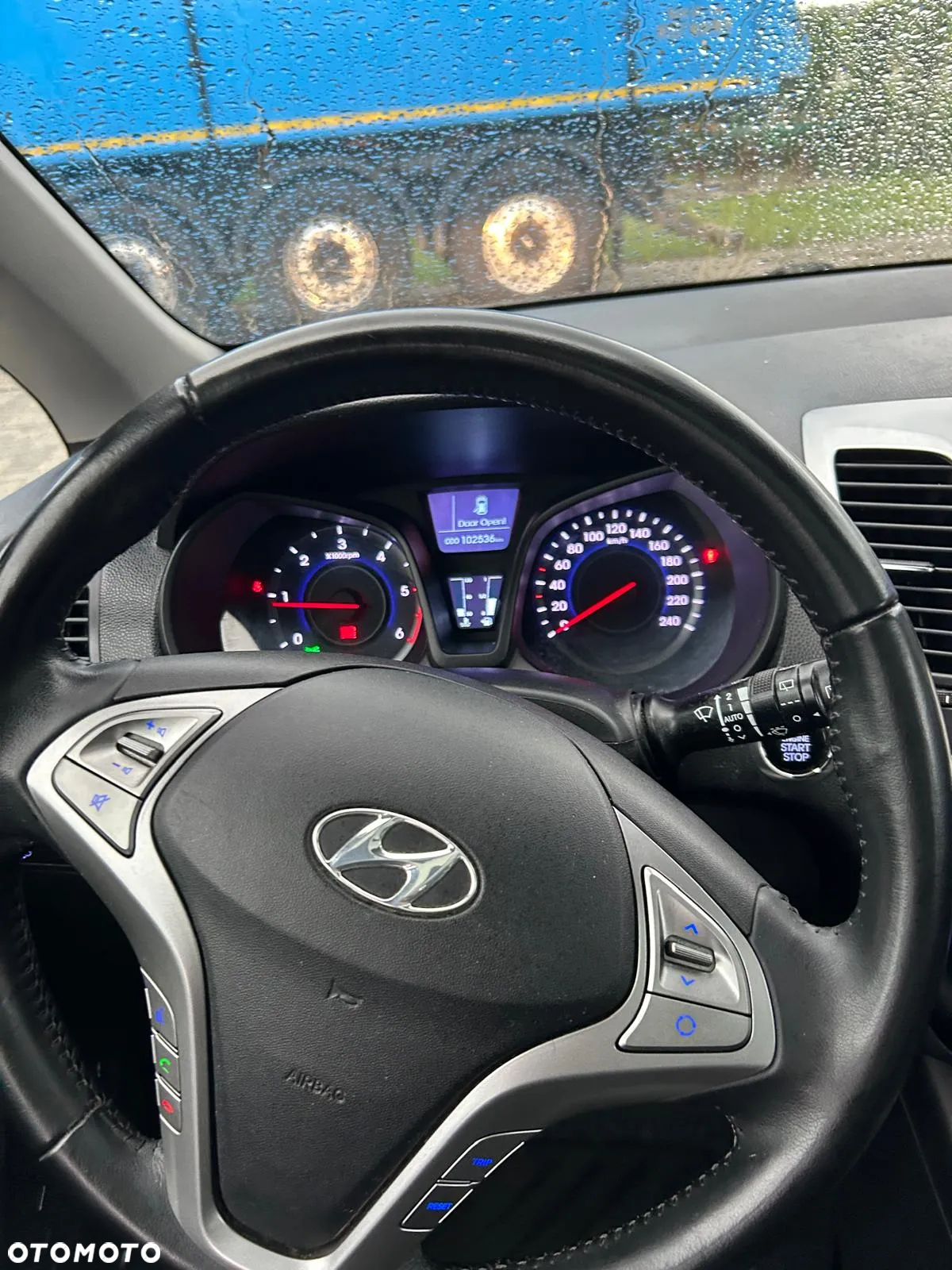 Hyundai ix20 - 12
