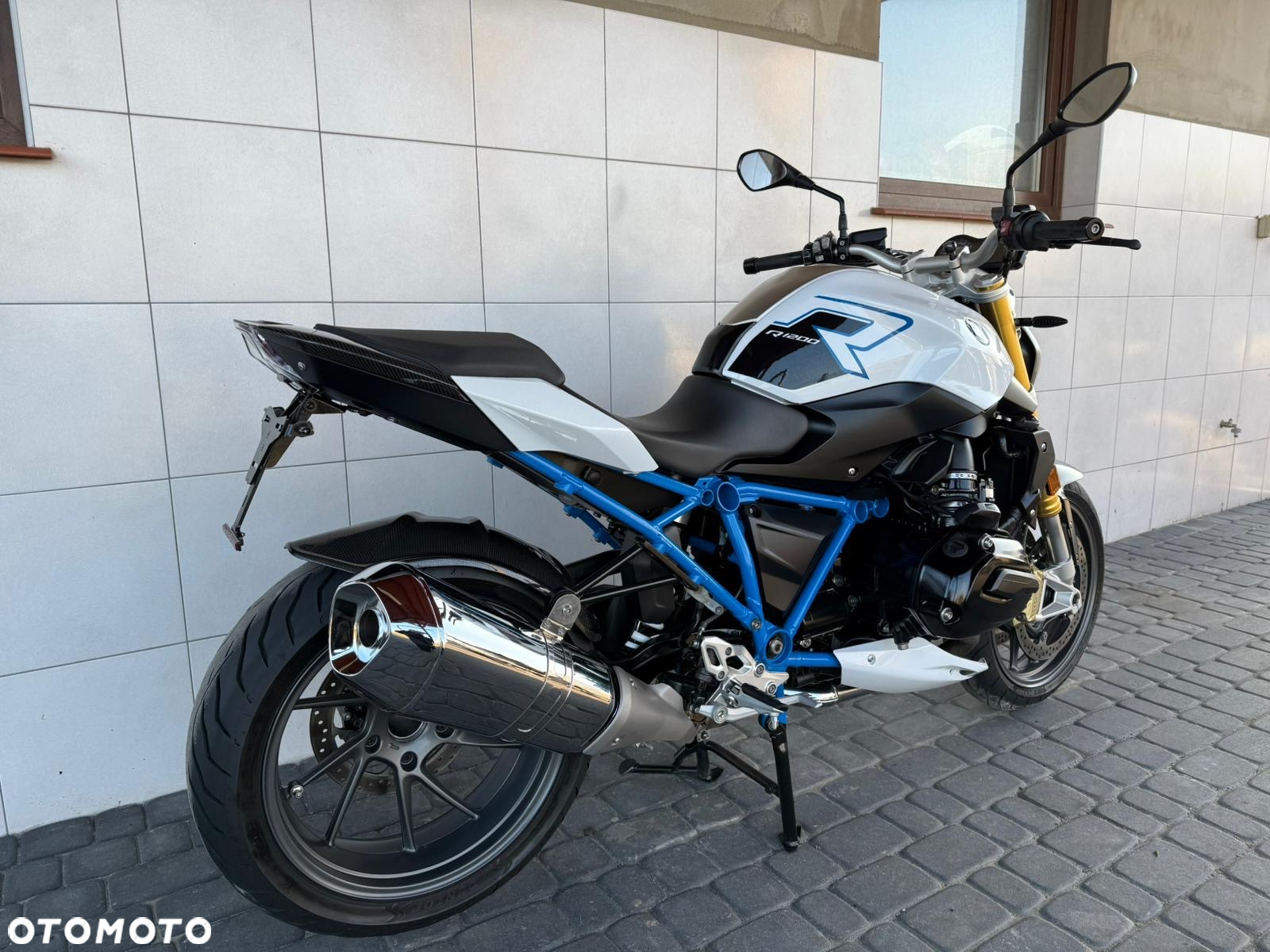 BMW R - 9