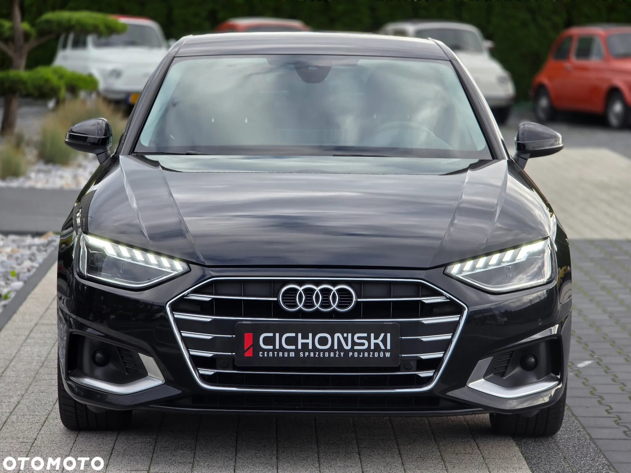 Audi A4 - 4