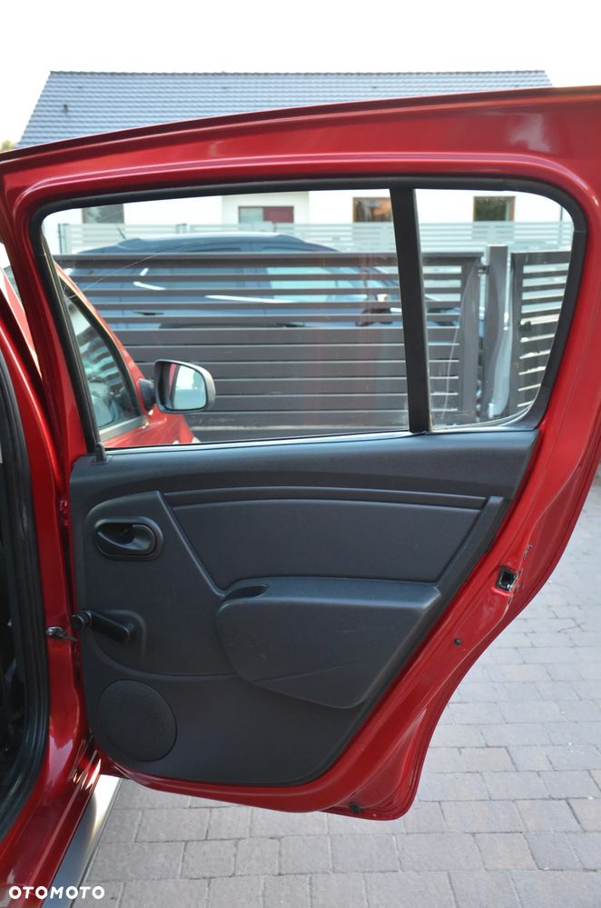Dacia Sandero 1.6 MPI Stepway - 14