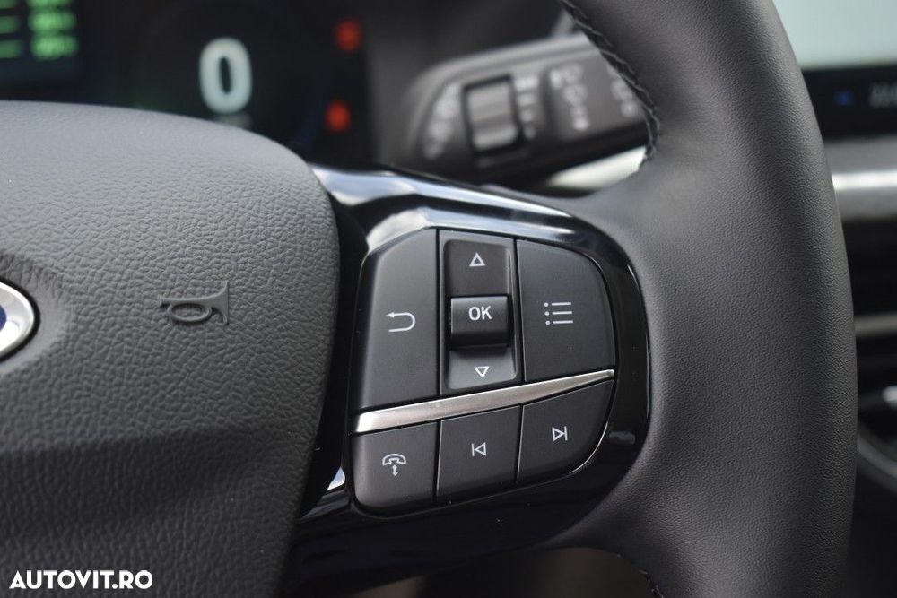 Ford Kuga 2.5 Duratec FWD FHEV Titanium - 33