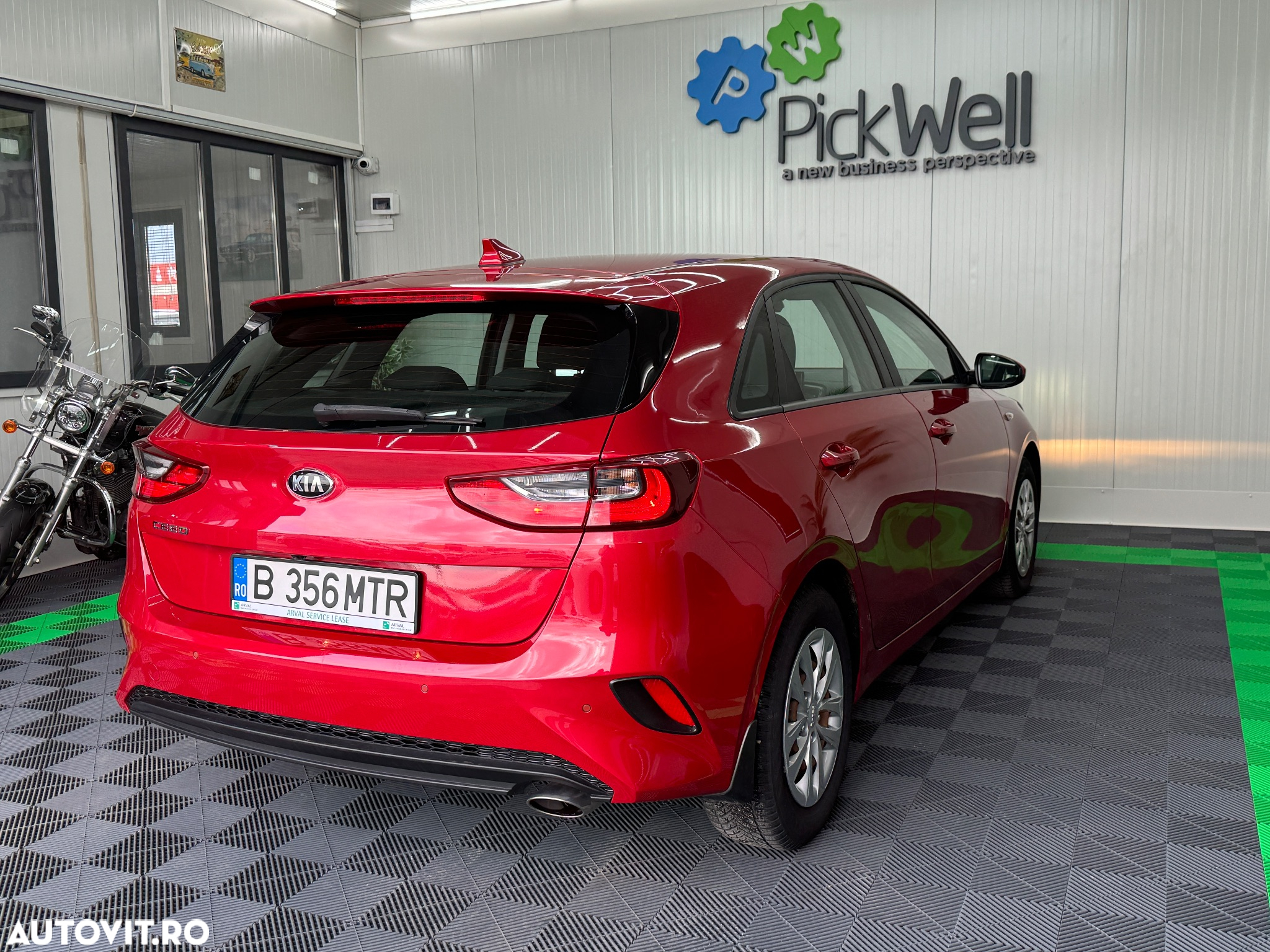Kia Ceed 1.5 T-GDI 7DCT MHEV Best+ - 6