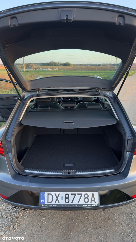 Seat Leon 2.0 TDI DPF Start&Stop DSG FR - 28