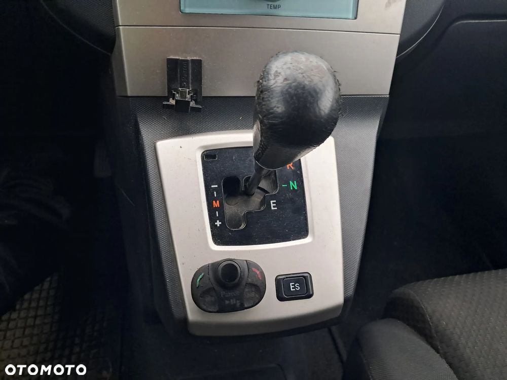 DAWCA CZĘŚCI TOYOTA COROLLA VERSO II 2004 1.8 VVTI 1ZZ-FE KL 8P4 - 10