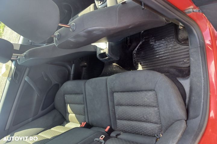 Antena radio 1K0035501 1K0035501 Skoda Octavia 2 [facelift] [2008 - 2 - 18