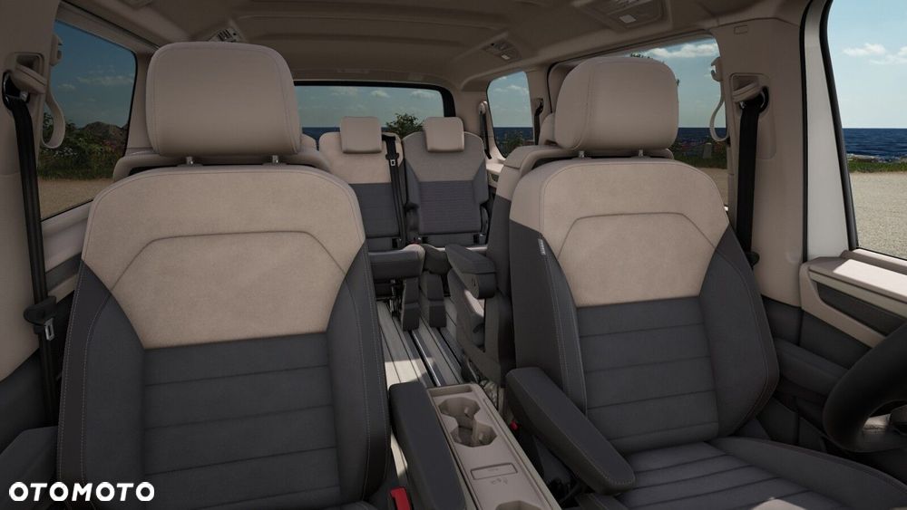 Volkswagen Multivan - 16