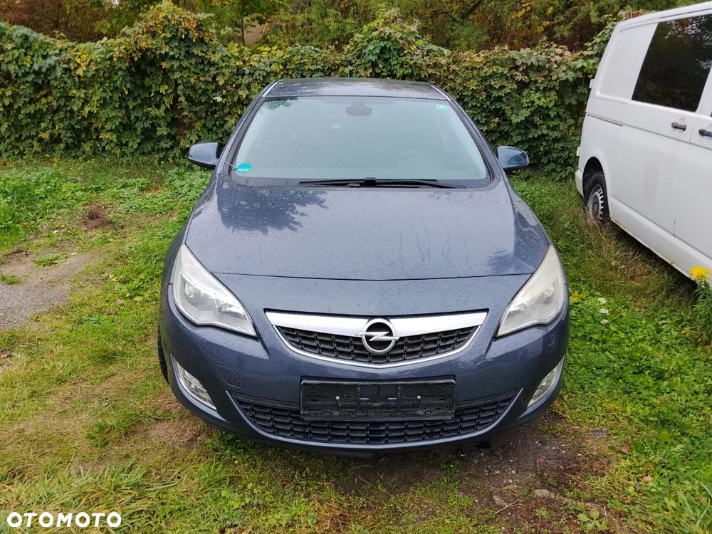 Opel Astra - 2