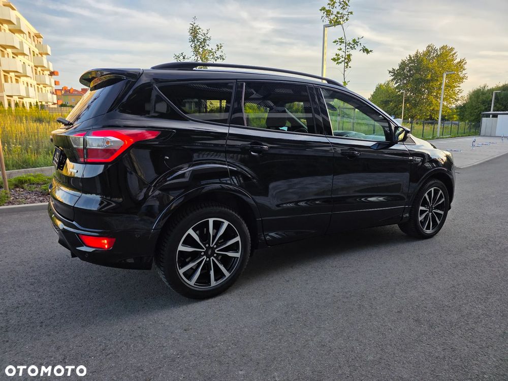 Ford Kuga 1.5 EcoBoost 2x4 ST-Line - 18