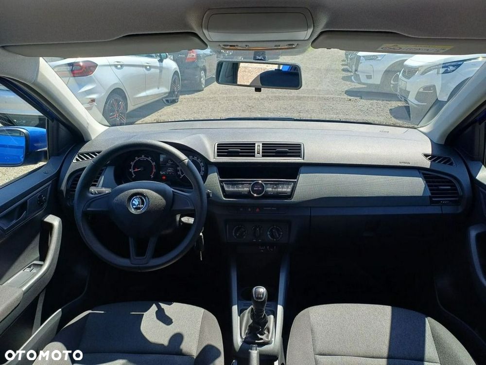 Skoda Fabia 1.0 MPI Active - 22