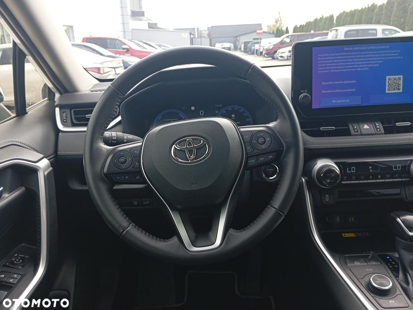 Toyota RAV4 - 12