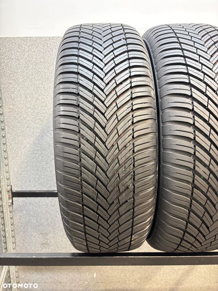 4 Opony Wielosezonowe Toyo 225/60/18 104V - 2