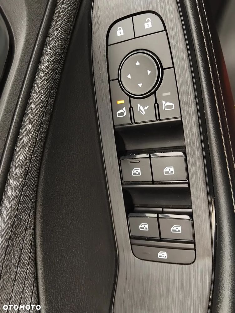 Nissan X-Trail 1.5 VC-T mHEV N-Connecta 2WD Xtronic - 17