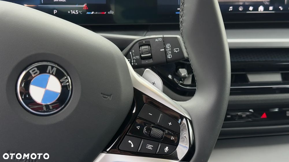 BMW Seria 3 318i Business Edition - 31