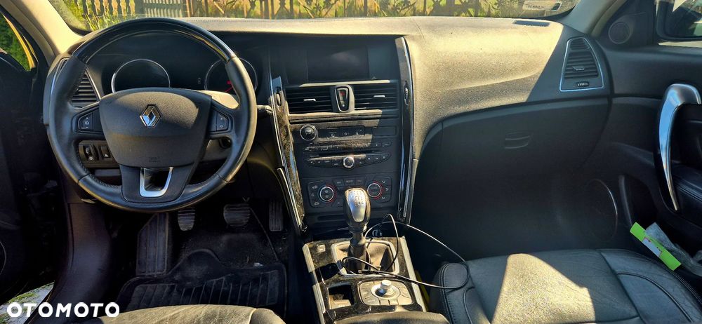 Renault Latitude - 8