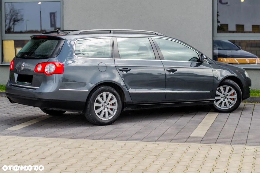 Volkswagen Passat 1.8 TSI Comfortline - 4