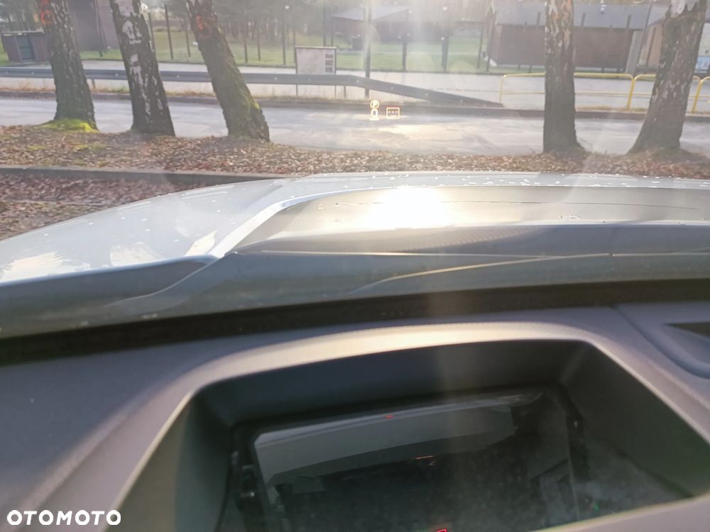 Land Rover Discovery Sport 2.0 Si4 HSE - 19