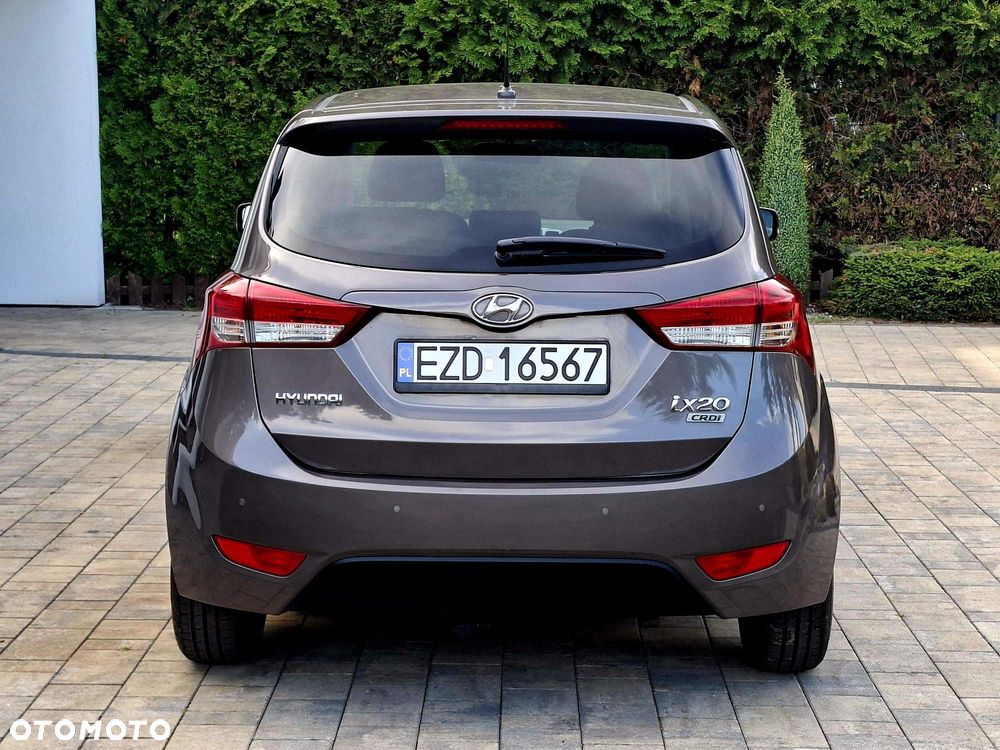 Hyundai ix20 1.6 CRDi Style - 22