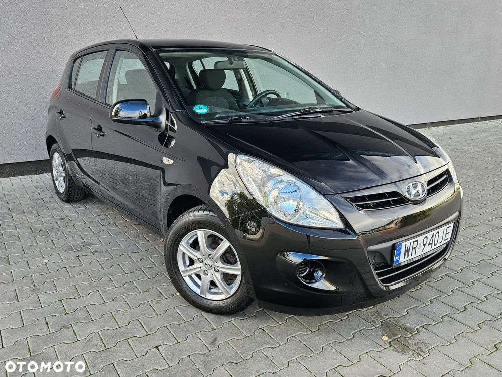 Hyundai i20 - 19