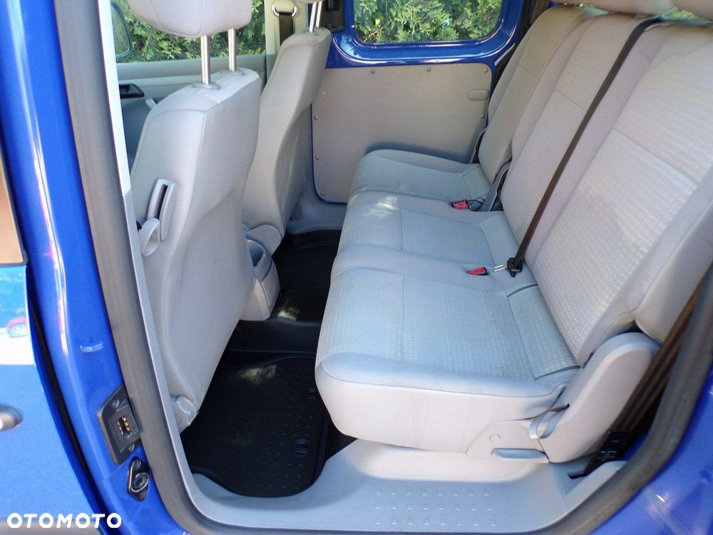 Volkswagen Caddy - 29