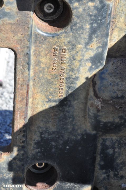 WSPORNIK SUPORT TUZ CASE MAXXUM 140 NR 876615689 / 49421 - 6